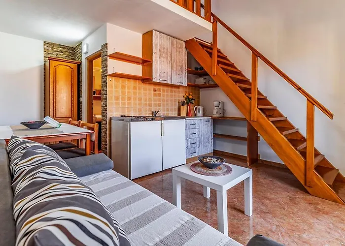 Apartament Istriensonne - Studio-ap Dani 1-3